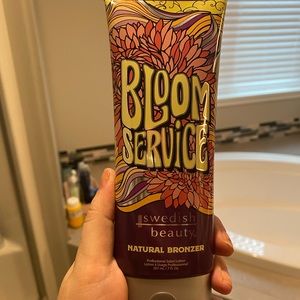 Swedish Beauty Bloom Service Tanning Lotion